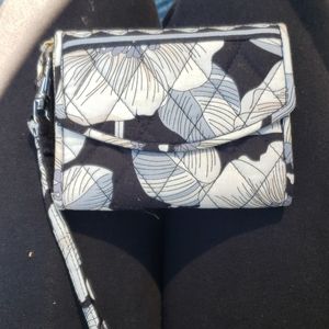 Vera bradley wallet